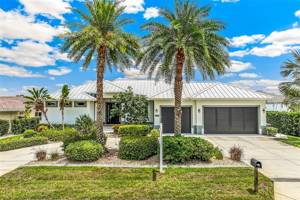 2477 SIERRA LANE photo 1