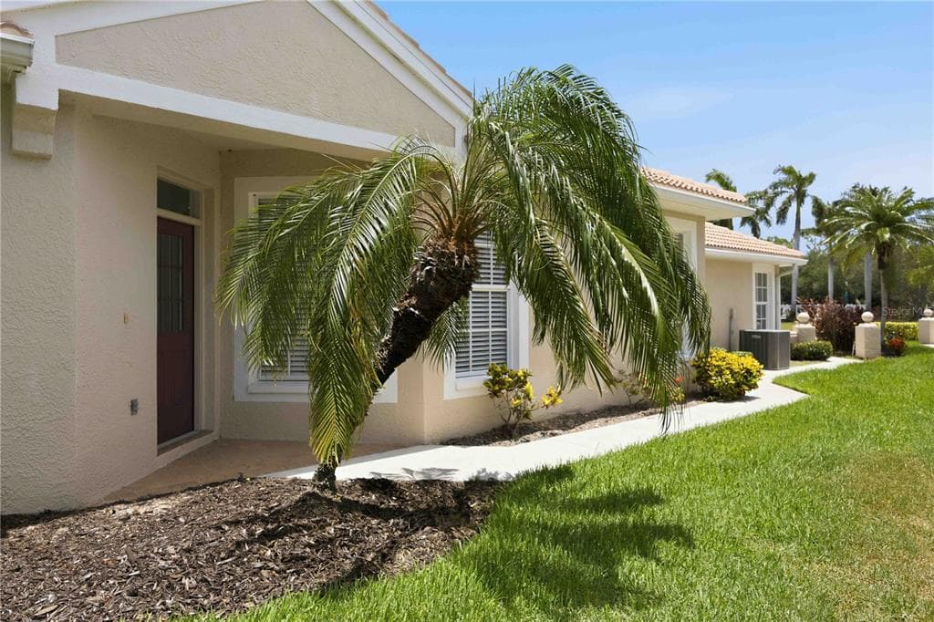 1867 SAN TROVASO WAY photo 10