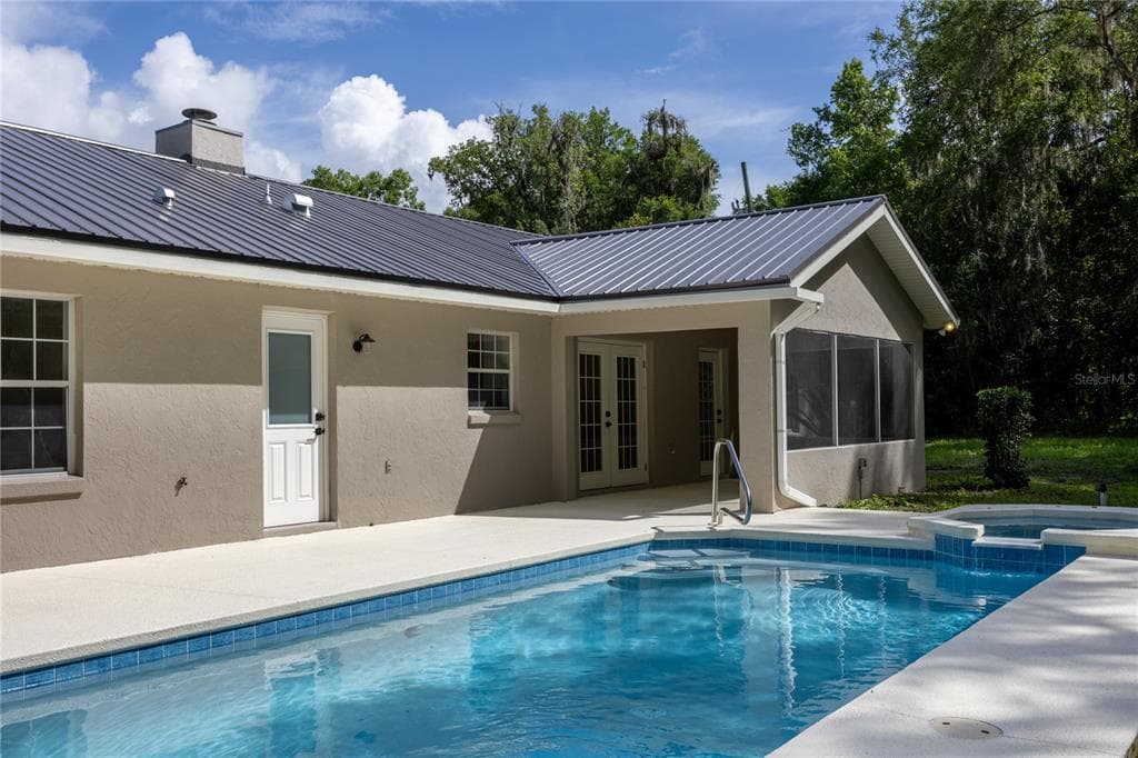14810 NW 185 STREET photo 8