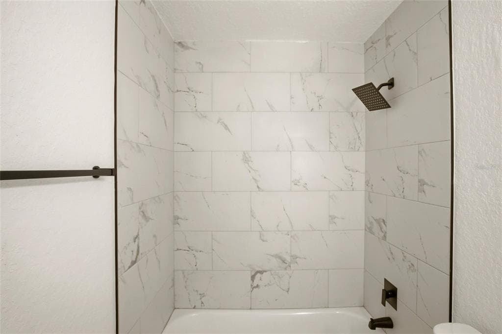 8315 REVELS ROAD photo 20