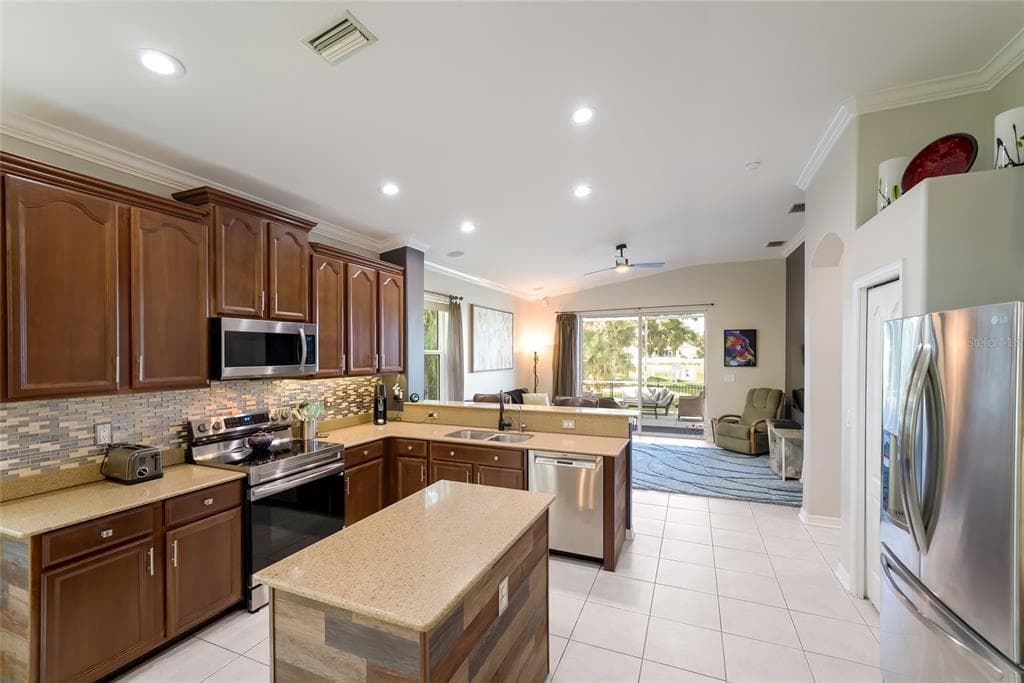 5030 58TH TERRACE E photo 14