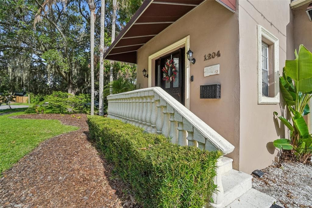 1204 E PARK CIRCLE photo 17