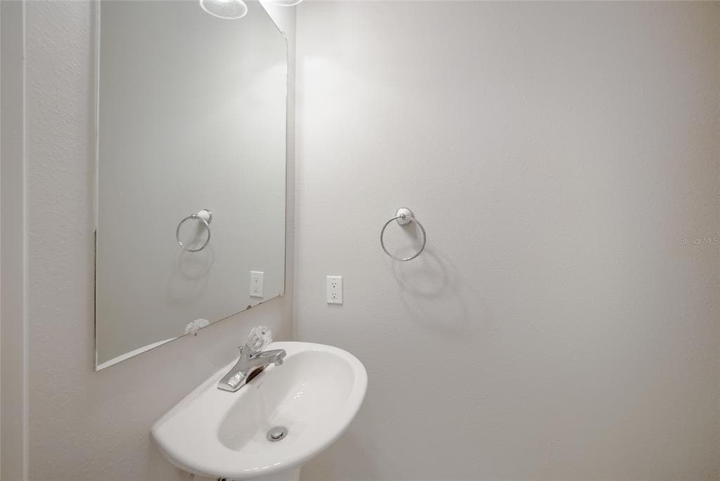 7633 PLANTATION CIRCLE 7633 photo 9