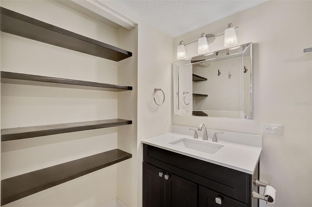 7204 JESSIE HARBOR DRIVE 7204 photo 16