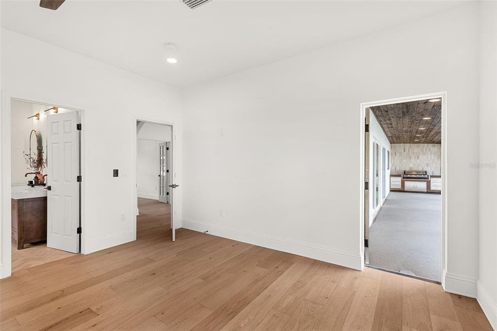 2501 TRENTWOOD BOULEVARD photo 23