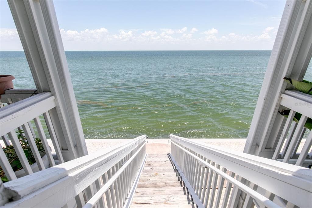 5118 COQUINA KEY DRIVE SE C photo 16