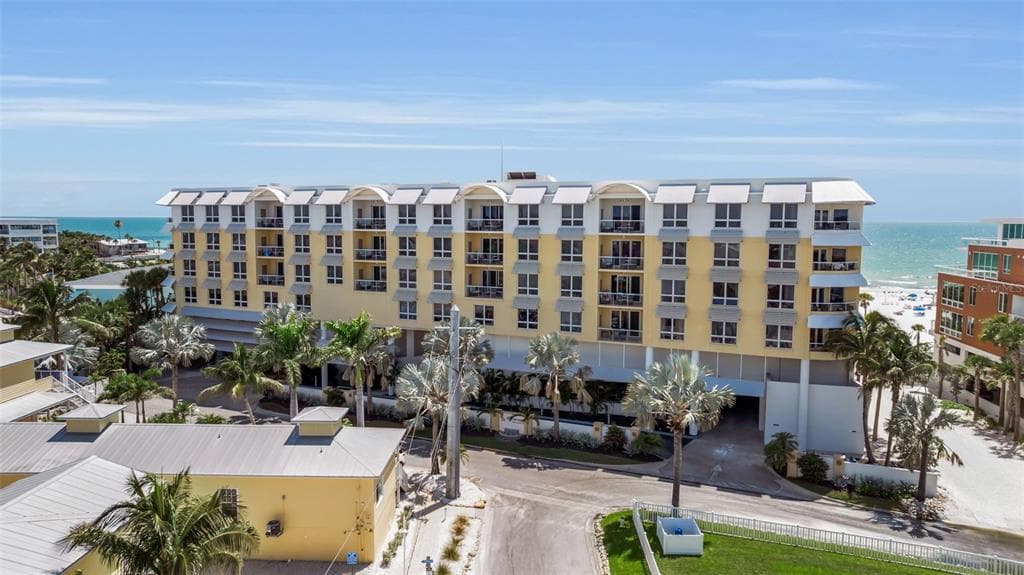 915 SEASIDE DRIVE 611 photo 2