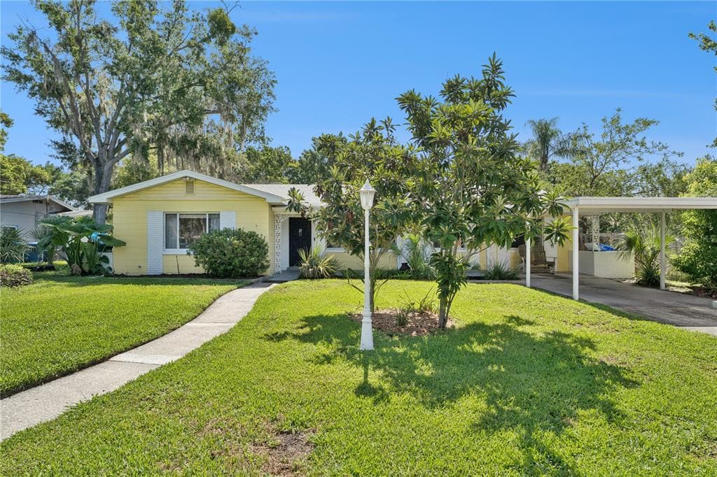 1003 LAKE BELL DRIVE photo 4