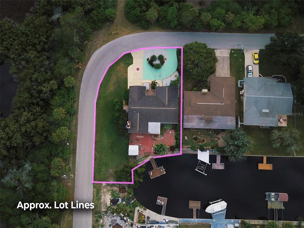 8542 BETTY STREET photo 6