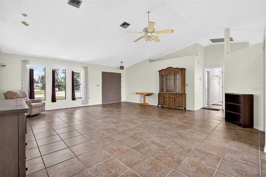 25192 DERRINGER ROAD photo 4