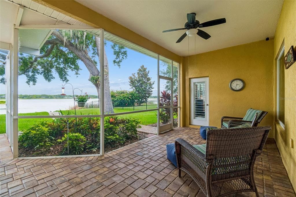 10035 REMINGTON DRIVE photo 3