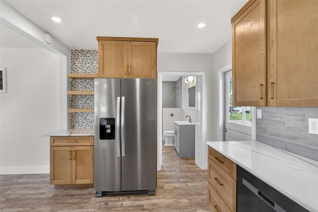 10451 MARION STREET photo 16