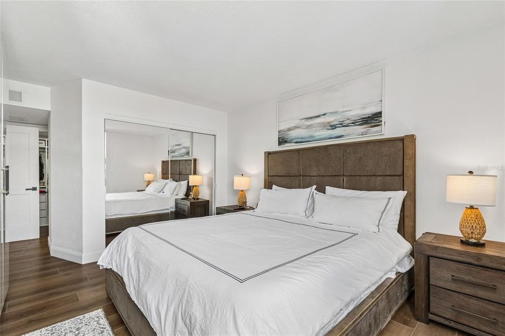 644 ISLAND WAY 405 photo 16
