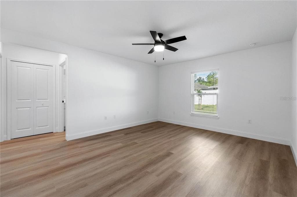 18 FLAMINGO DRIVE photo 15