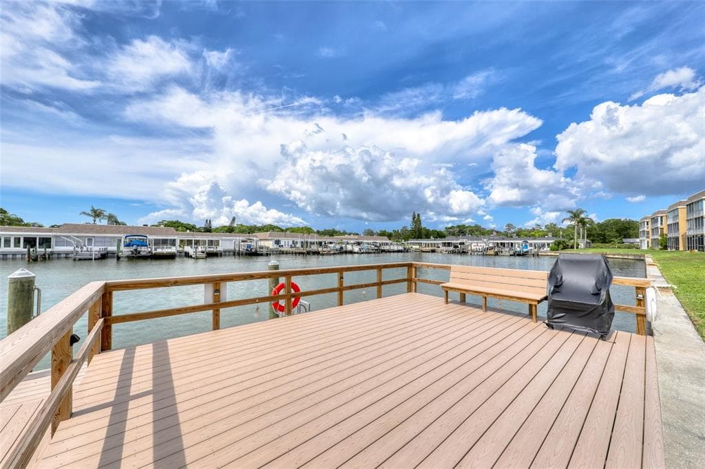 1 BOCA CIEGA POINT BOULEVARD 316 photo 4