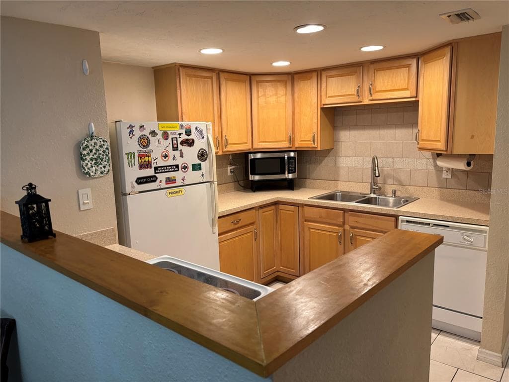 3640 41ST LANE S 72E photo 16