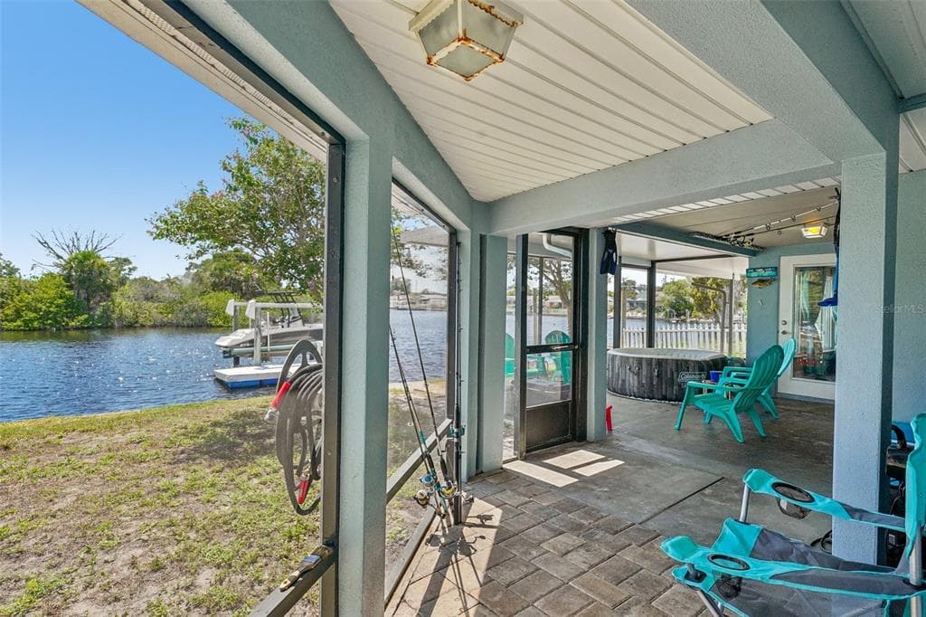 1133 GRAND BOULEVARD photo 23