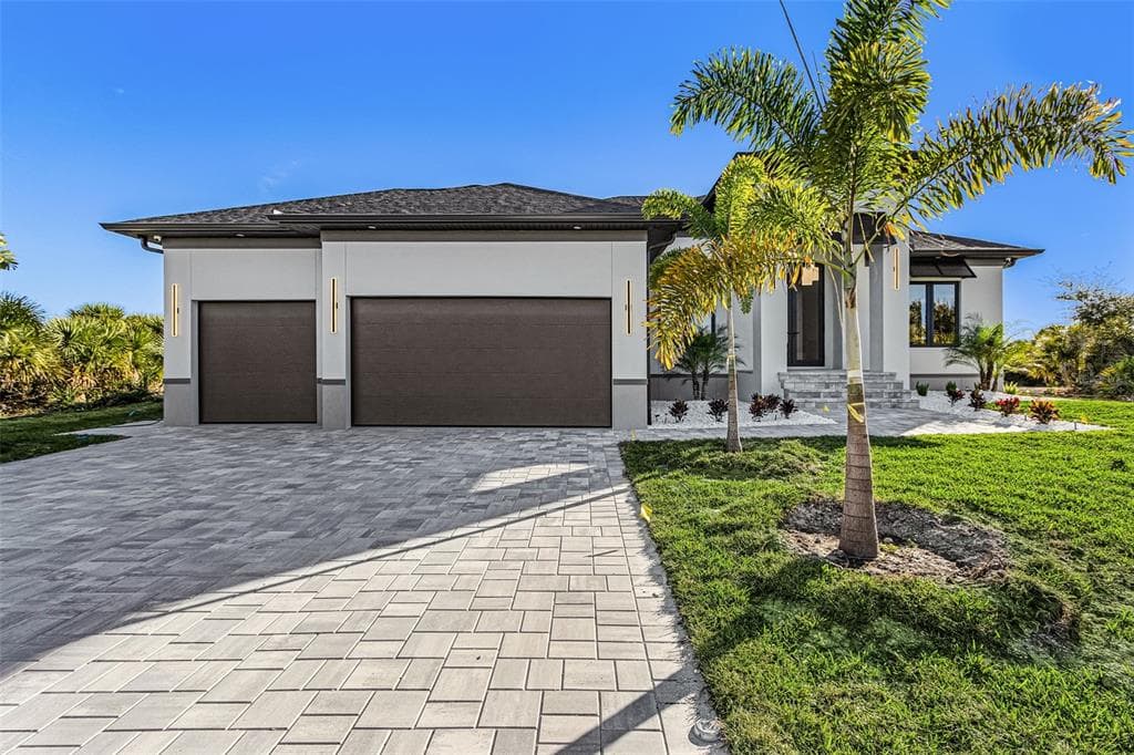 10446 ATENIA STREET photo 2