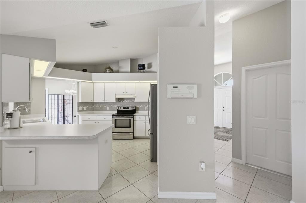 15608 MELPORT CIRCLE photo 7