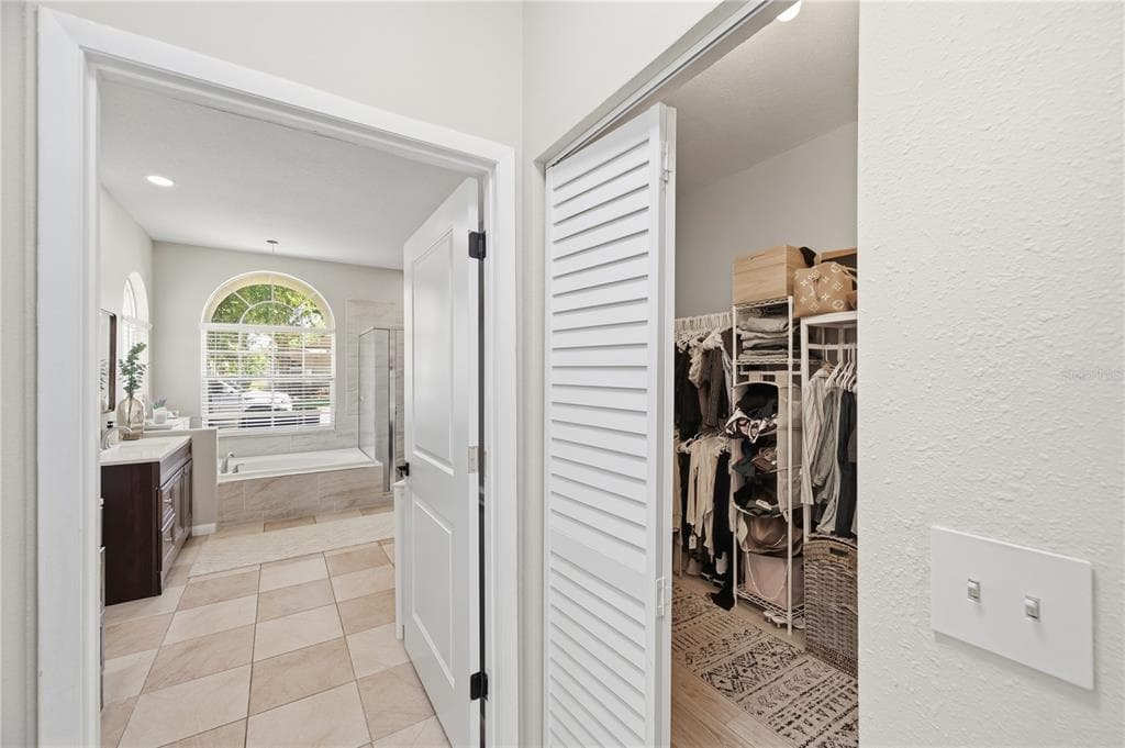 4149 RIDGEMOOR DRIVE N photo 23