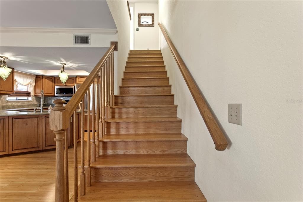 9564 TARA CAY COURT photo 24