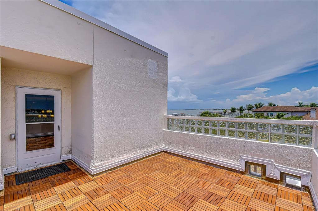 6504 SURFSIDE BOULEVARD 8 photo 25