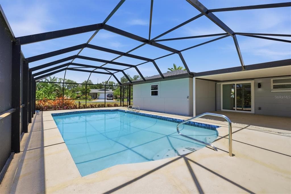 1600 CYPRESS POINT COURT photo 2