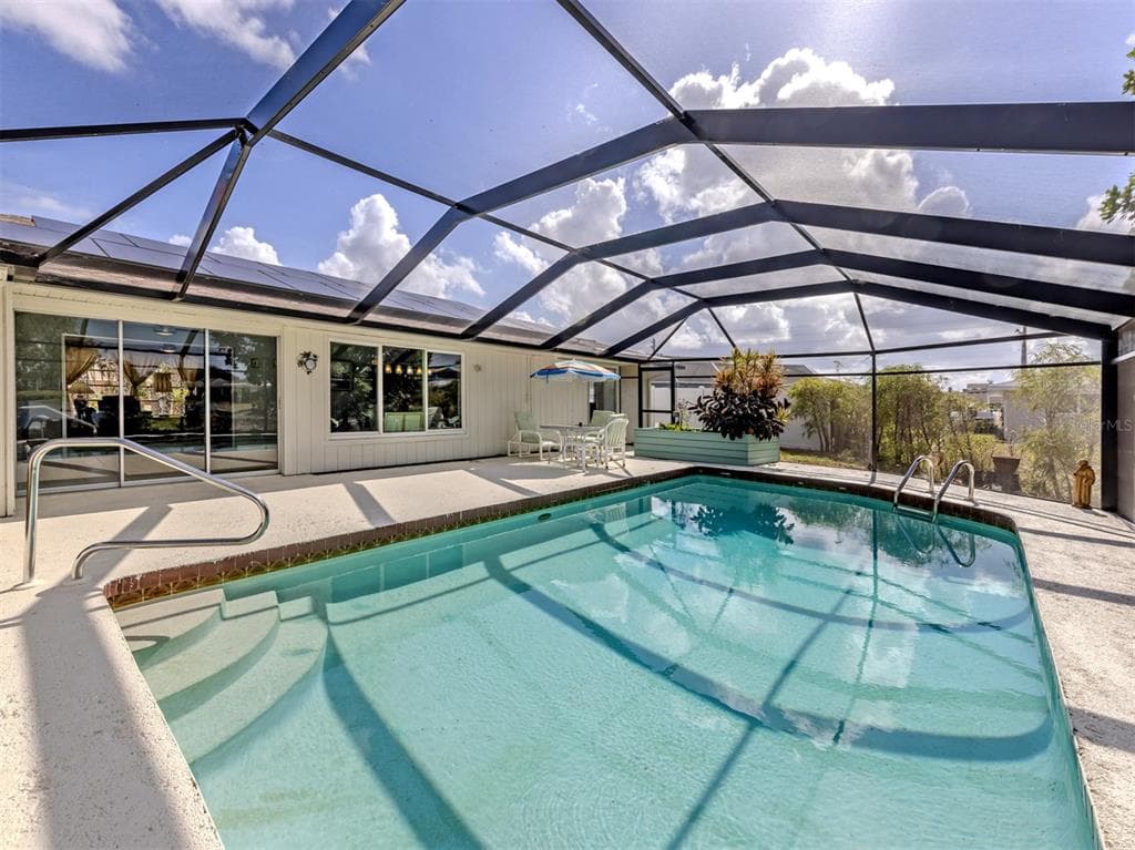 1480 LAKESIDE DRIVE photo 10