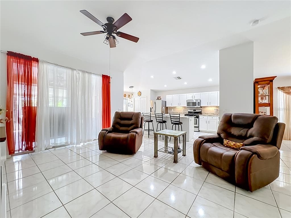 6630 CAMBRIDGE PARK DRIVE photo 23