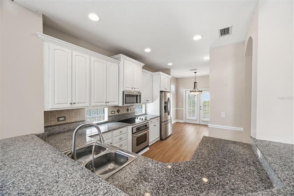 9985 SAGO POINT DRIVE photo 10