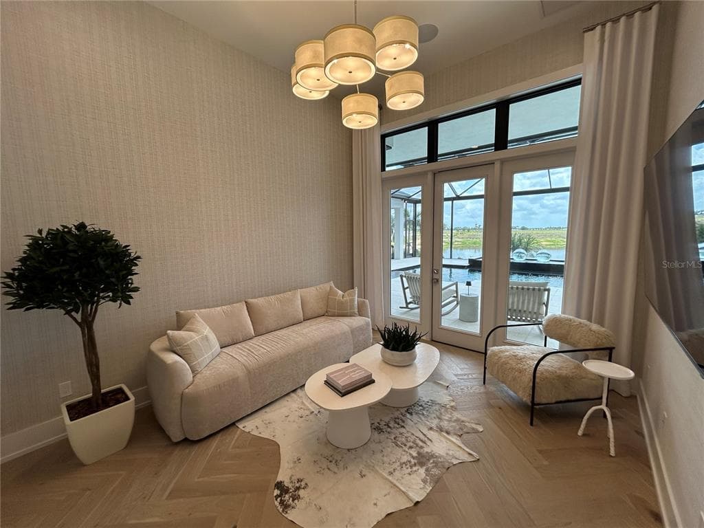 258 CRYSTAL WATERS DRIVE photo 9