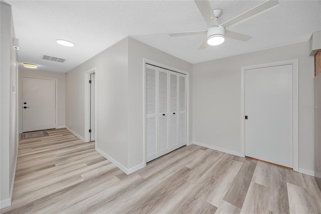 8046 BAYHAVEN DRIVE photo 23