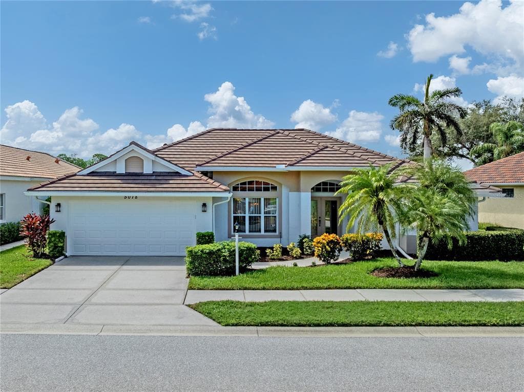 5078 WINTER ROSE WAY photo 2