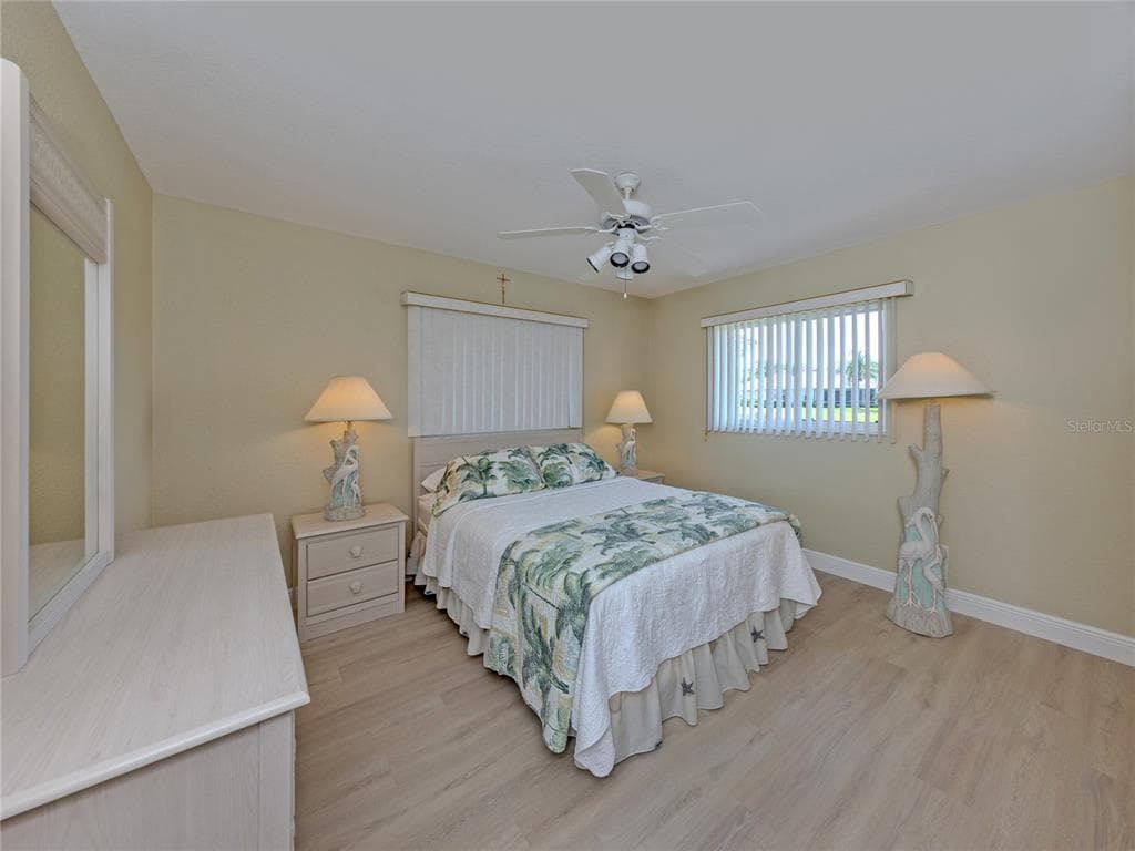 5078 WINTER ROSE WAY photo 20