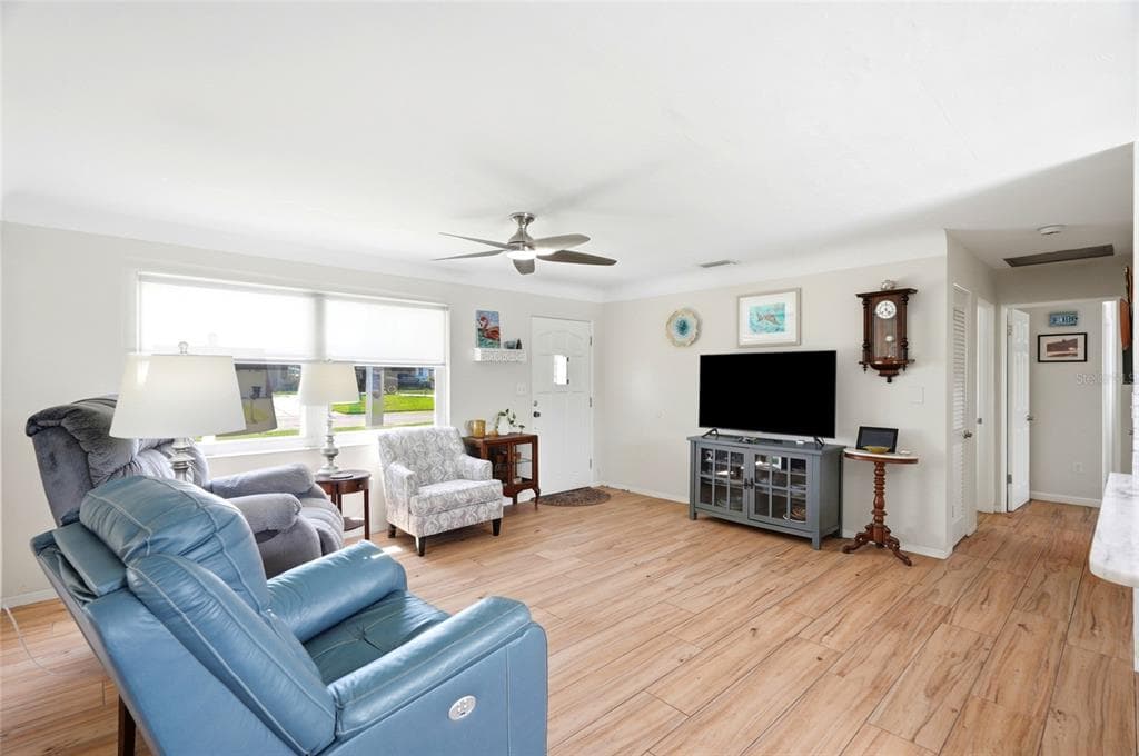 4822 60TH WAY N photo 6