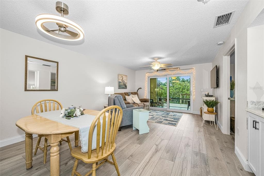 1673 SEASCAPE CIRCLE 102 photo 10