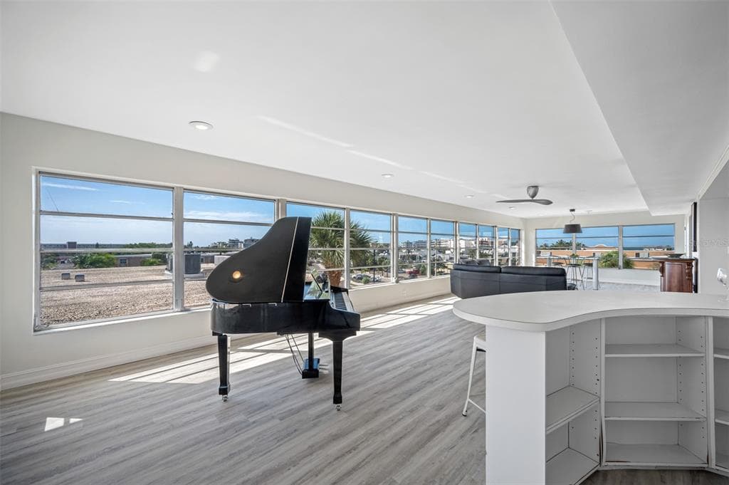 6363 GULF WINDS DRIVE 437 photo 14