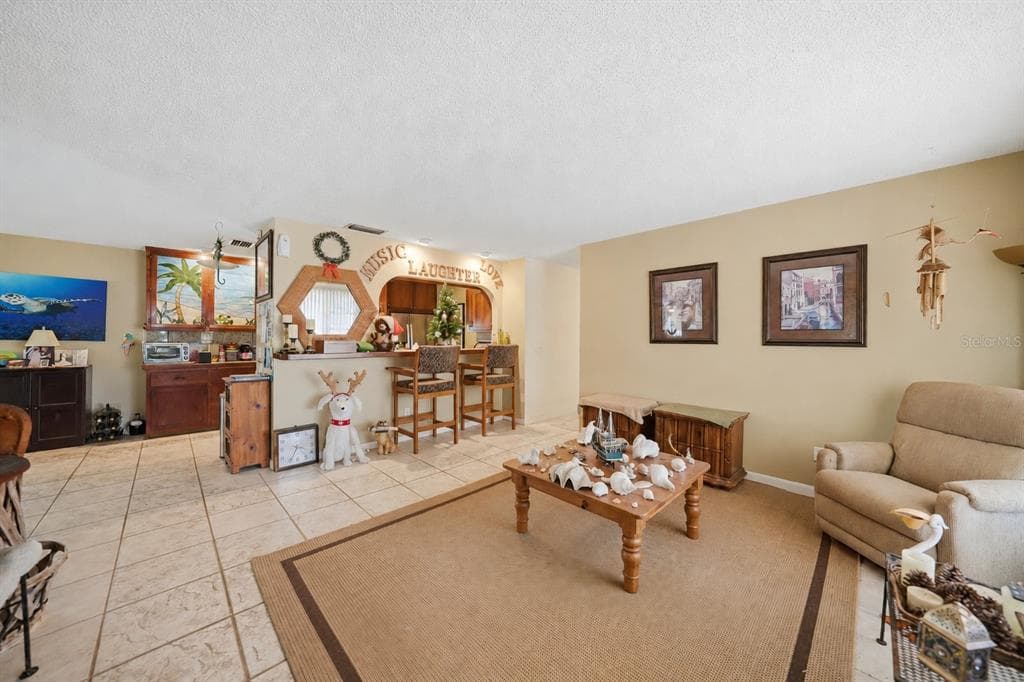21078 EDGEWATER DRIVE photo 6