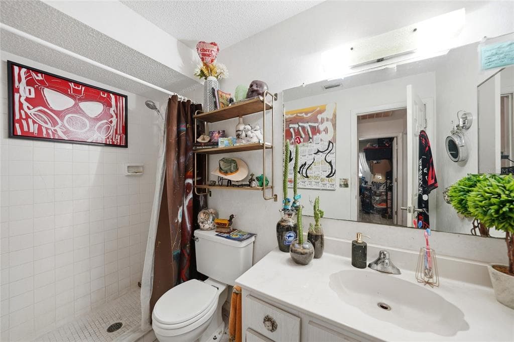 21078 EDGEWATER DRIVE photo 18