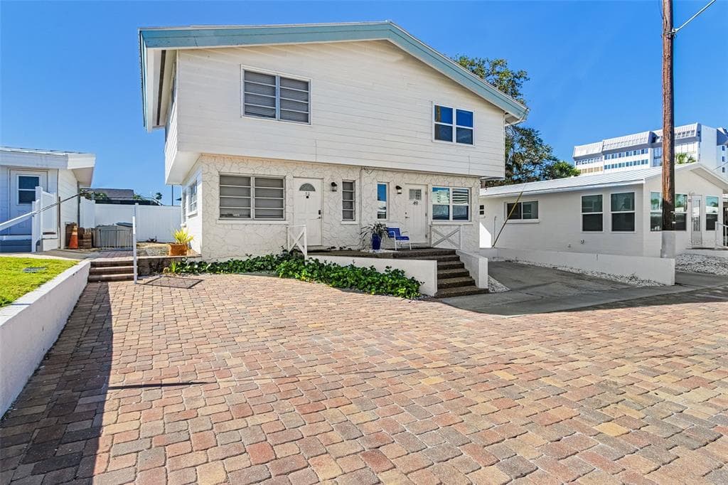 6020 MIDNIGHT PASS ROAD 49 photo 2