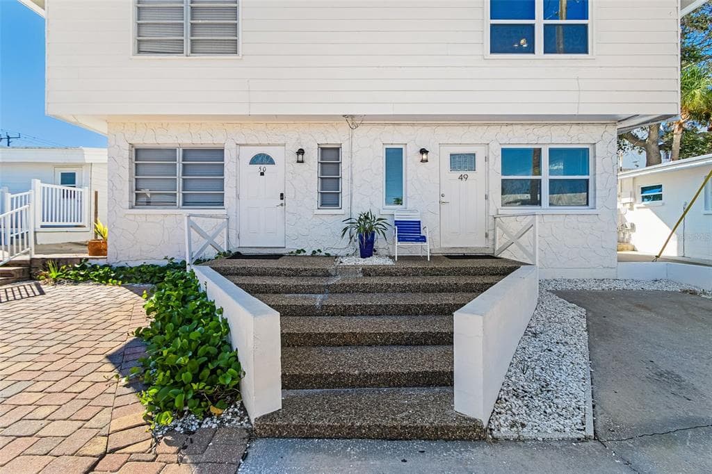 6020 MIDNIGHT PASS ROAD 49 photo 4