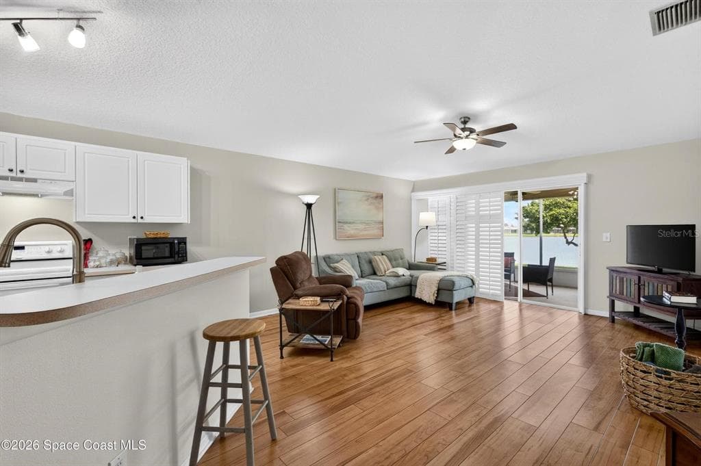 2336 DEERCROFT DRIVE photo 3