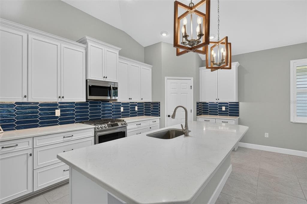37 LAGOON WAY photo 18
