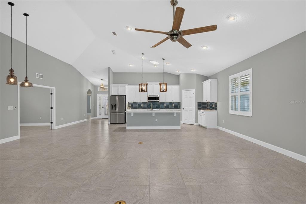 37 LAGOON WAY photo 11