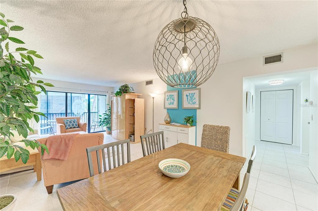 6157 MIDNIGHT PASS ROAD E12 photo 16