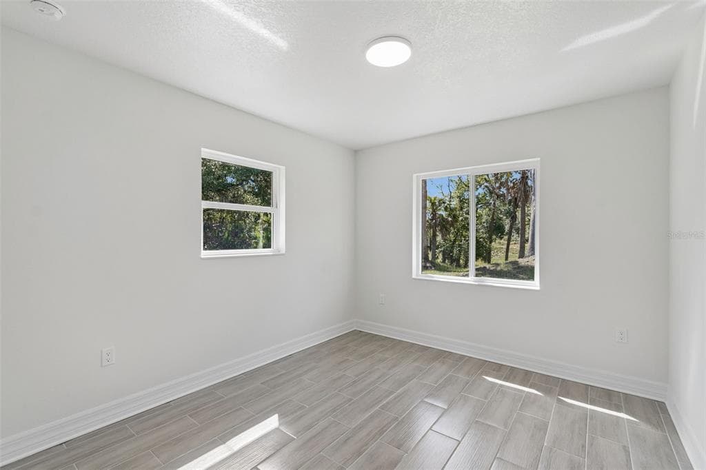 5535 TEVIS TERRACE photo 24