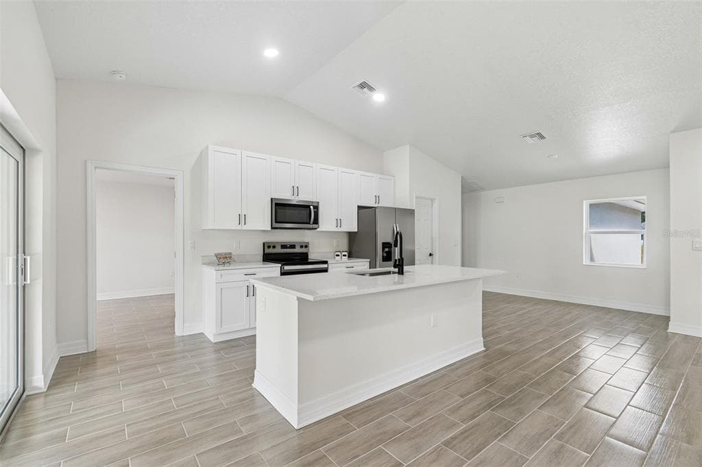 5535 TEVIS TERRACE photo 8