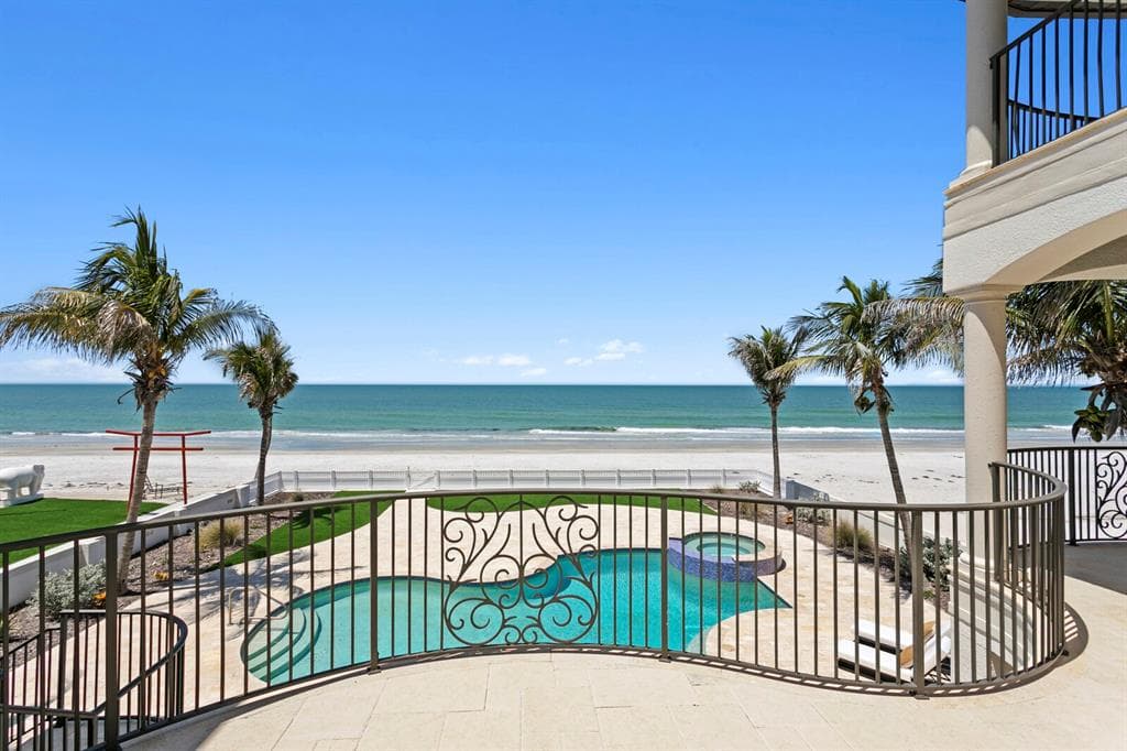 15912 GULF BOULEVARD photo 14