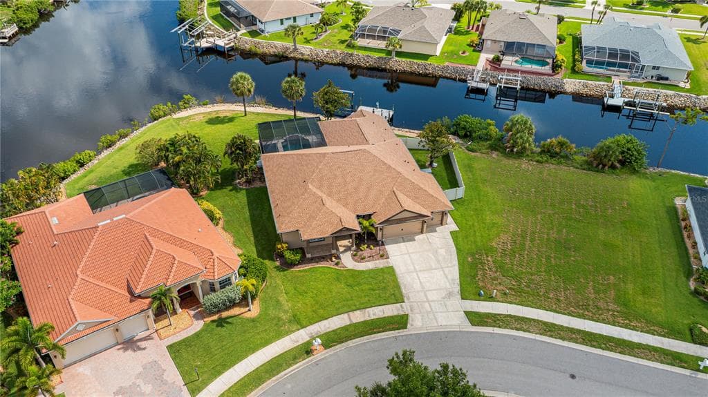 8730 MYSTIC CIRCLE photo 7