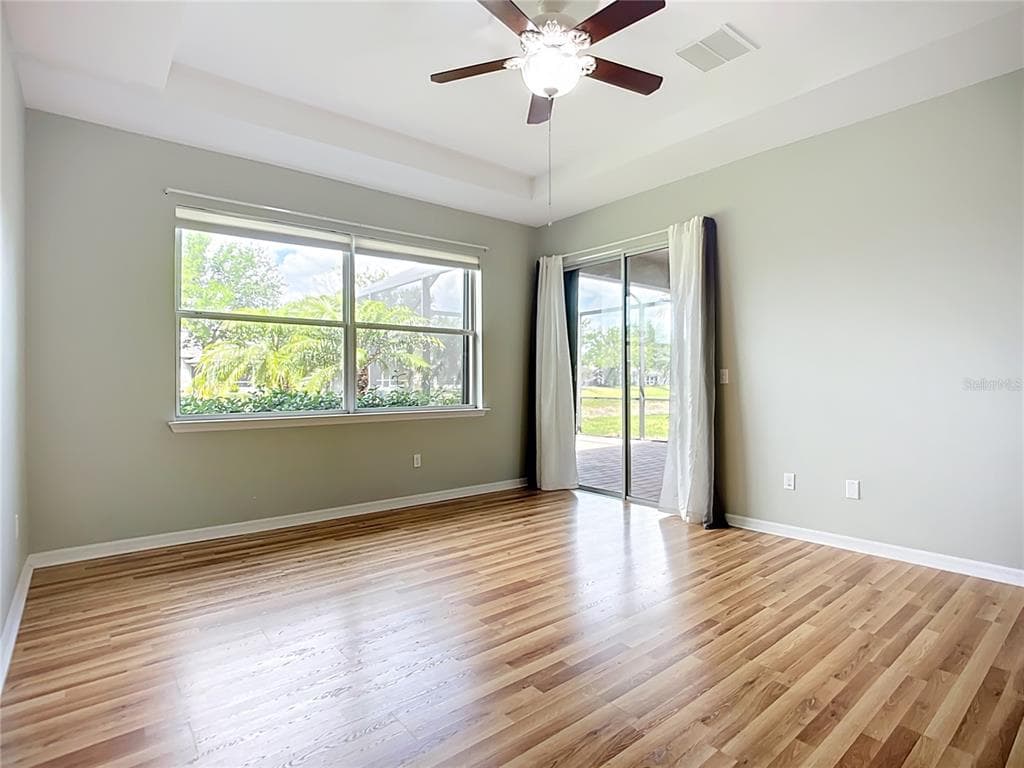 5384 LAYTON DRIVE photo 12